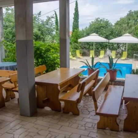 In 41216 Apartamento *